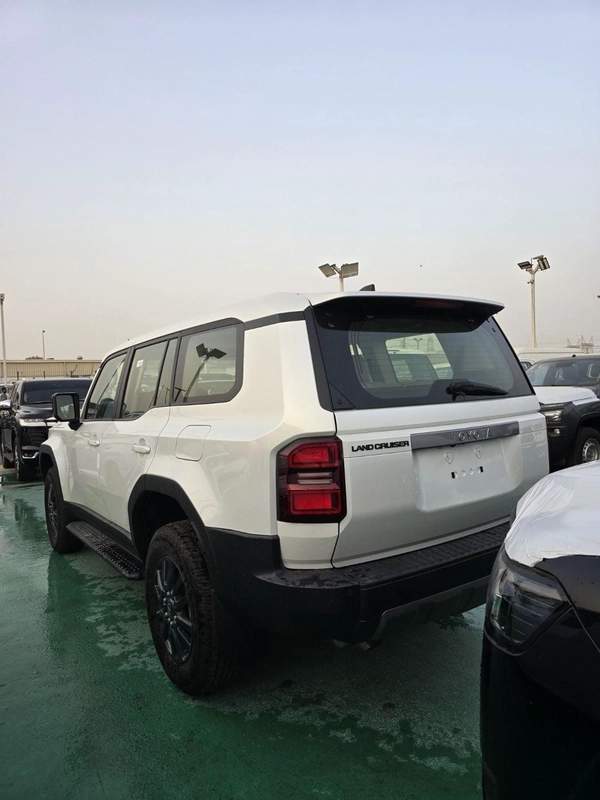 Toyota Prado GXL 1st Edition 2.4T