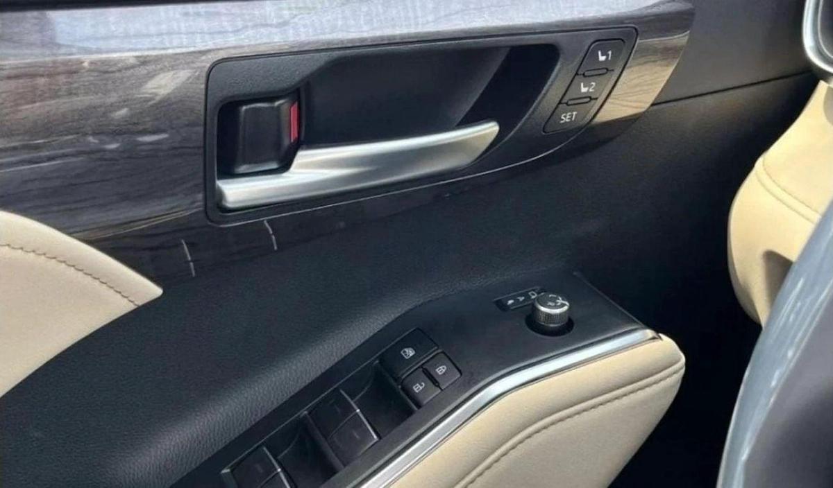 Toyota Highlander Toyota Highlander 2025 TOYOTA HIGLANDER LIMITED HYBRID 2.5L WITH JBL SPEAKER, HEADS UP DISPLAY-16-16