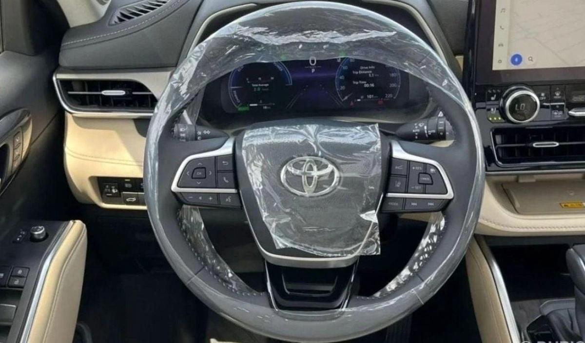 Toyota Highlander Toyota Highlander 2025 TOYOTA HIGLANDER LIMITED HYBRID 2.5L WITH JBL SPEAKER, HEADS UP DISPLAY-19-19
