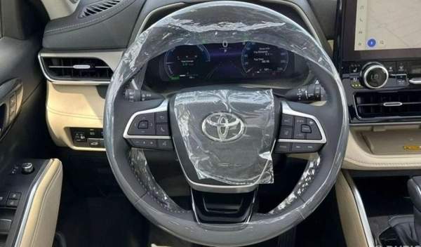 Toyota Highlander Toyota Highlander 2025 TOYOTA HIGLANDER LIMITED HYBRID 2.5L WITH JBL SPEAKER, HEADS UP DISPLAY