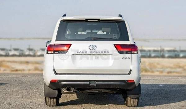 Toyota Land Cruiser LAND CRUISER GXR 4.0L PETROL