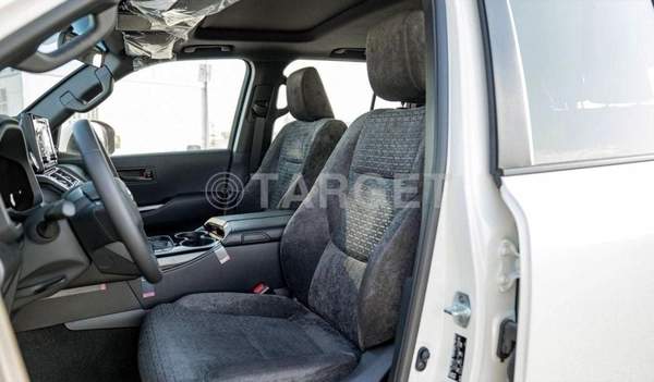 Toyota Land Cruiser LAND CRUISER GXR 4.0L PETROL