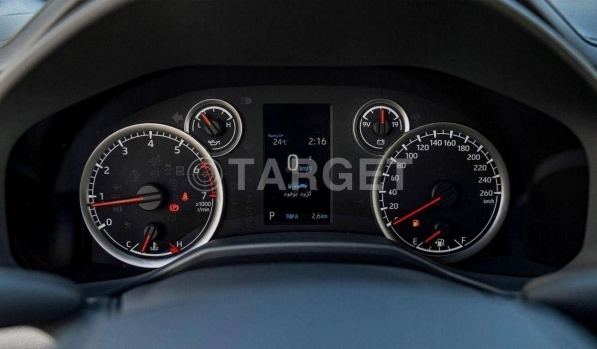 Toyota Land Cruiser LAND CRUISER GXR 4.0L PETROL-15-15