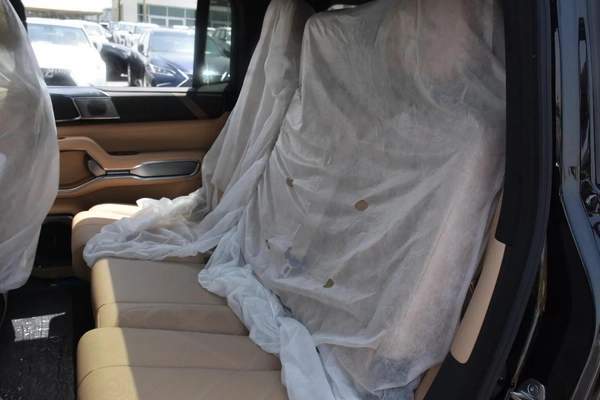 LEOPARD 8 FLAGSHIP 7 SEATS PHEV 2025 | BLACK