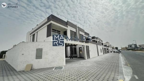 Luxurious 5 bedrooms villa with driver room available for rent in Hoshi Sharjah