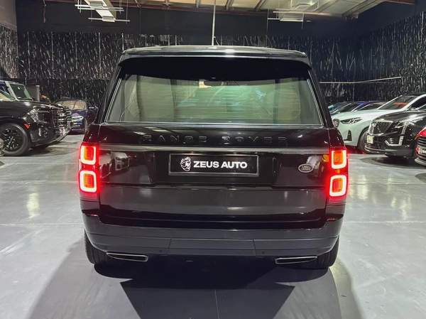 Land Rover Range Rover HSE 2021 GCC specs for 189,000.00 AED