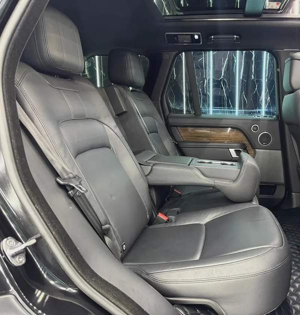 Land Rover Range Rover HSE 2021 GCC specs for 189,000.00 AED
