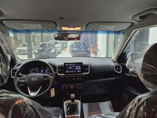 Hyundai Venue Manual Gear