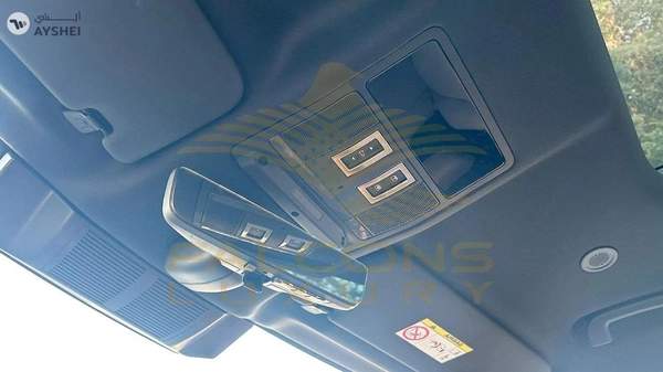 Land Rover Defender P400 110 HSE 3.0L (5 Seater)