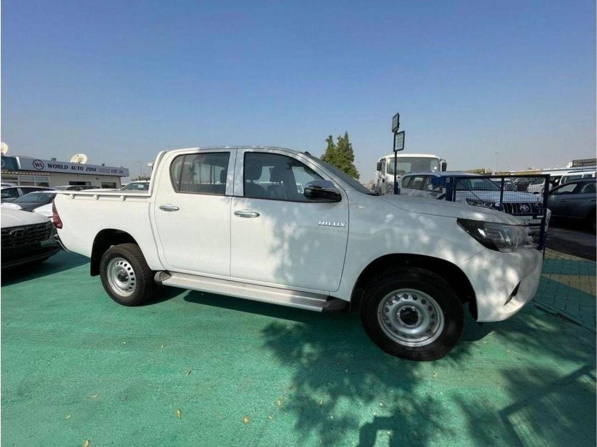 Toyota Hilux 2024 Toyota HILUX GL (SR5), 4dr Double Cab Utility, 2.7L 4cyl Petrol, Manual, Four Wheel Drive-2-2