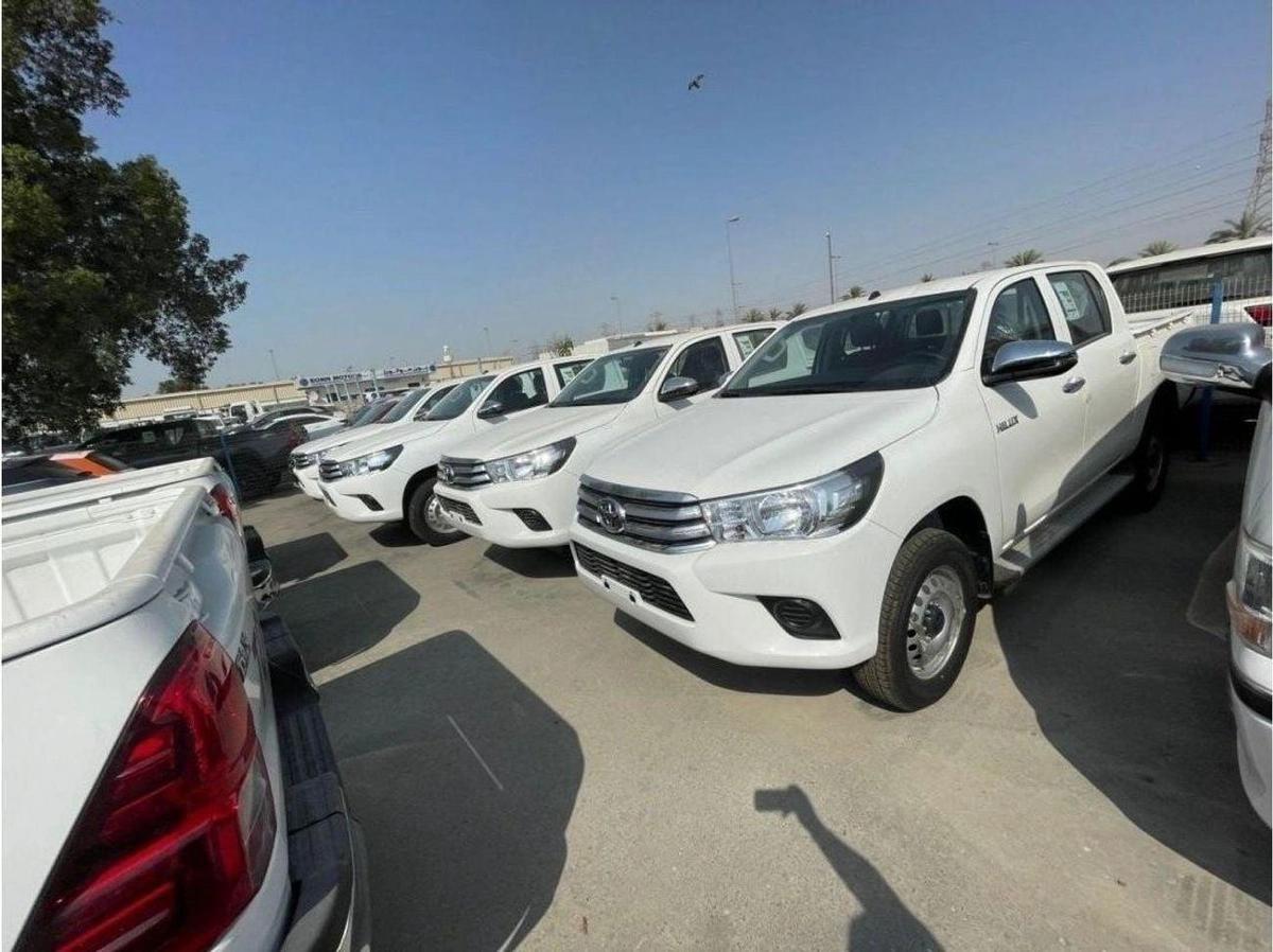 Toyota Hilux 2024 Toyota HILUX GL (SR5), 4dr Double Cab Utility, 2.7L 4cyl Petrol, Manual, Four Wheel Drive-7-7