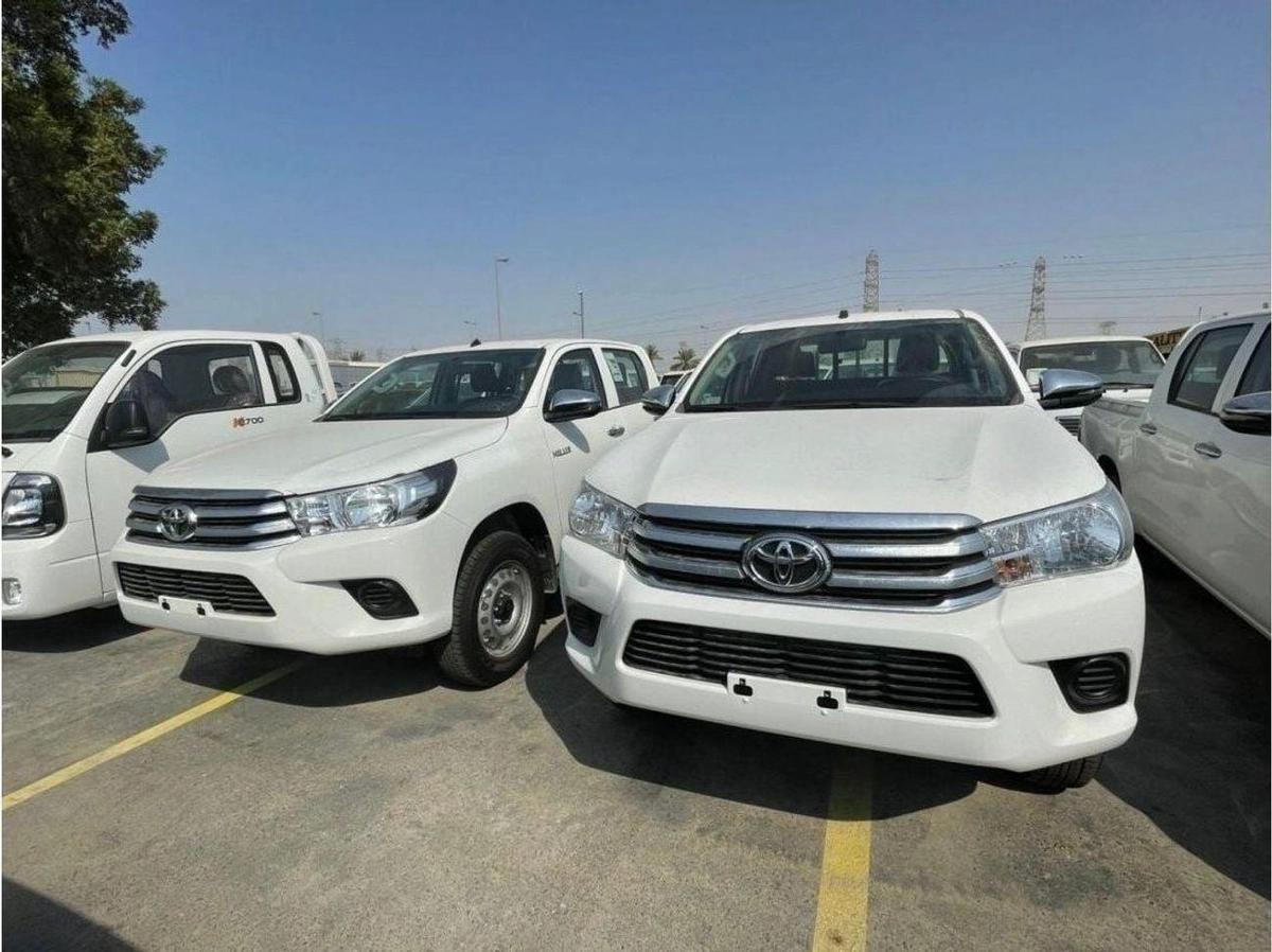 Toyota Hilux 2024 Toyota HILUX GL (SR5), 4dr Double Cab Utility, 2.7L 4cyl Petrol, Manual, Four Wheel Drive-9-9