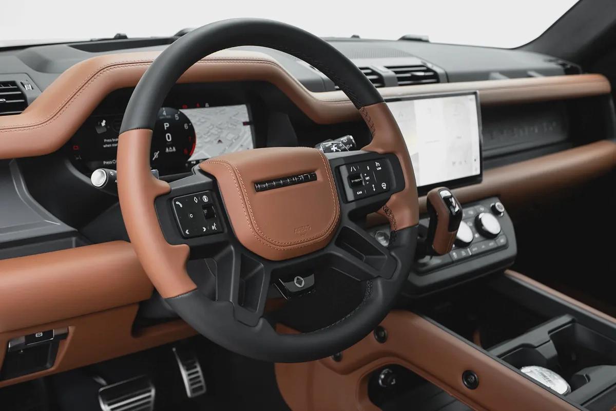 2025 LAND ROVER DEFENDER P635 OCTA | GCC 5 YEARS WARRANTY | 635 HP | HIGH SPEC |-9-9