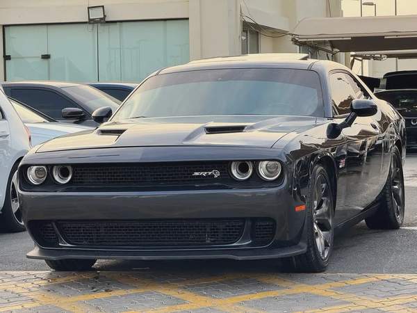 دودچ تشالينچر RT V8 5.7L HEMI موديل 2018 وارد فل اوبشن بحاله ممتازه