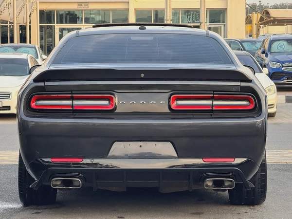 دودچ تشالينچر RT V8 5.7L HEMI موديل 2018 وارد فل اوبشن بحاله ممتازه