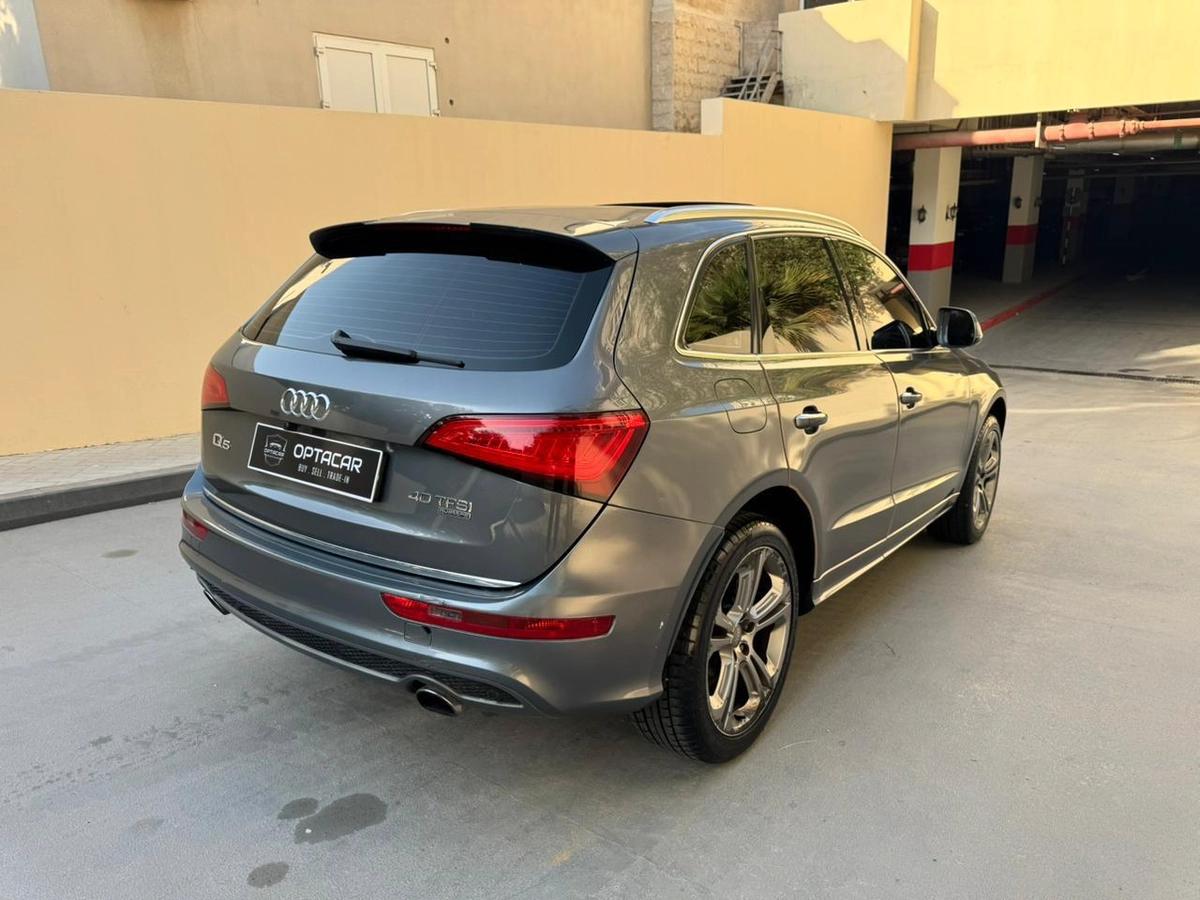 Gulf Specs 2016 AUDI Q5 S-LINE 40TFSI Quattro 2.0Litre Turbo-Charged-1-1