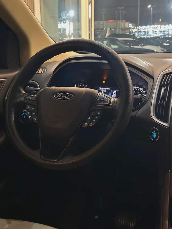 Ford Edge 2016 GCC Specs