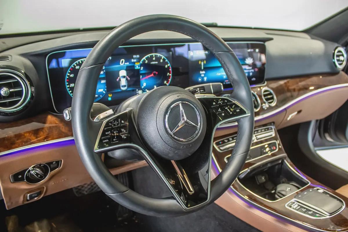 Mercedes-Benz E350 4matic 2023 | LOW MILEAGE | Perfect Condition-10-10