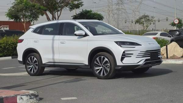BYD SONG PLUS Design PHEV (White)