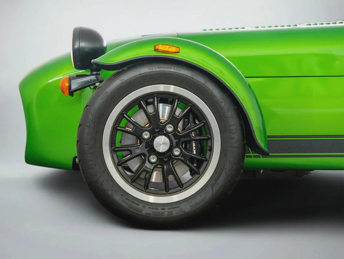 Cash: 249,000 AED | Caterham 340R / Bespoke High Option Order / Caterham Warranty-4-4