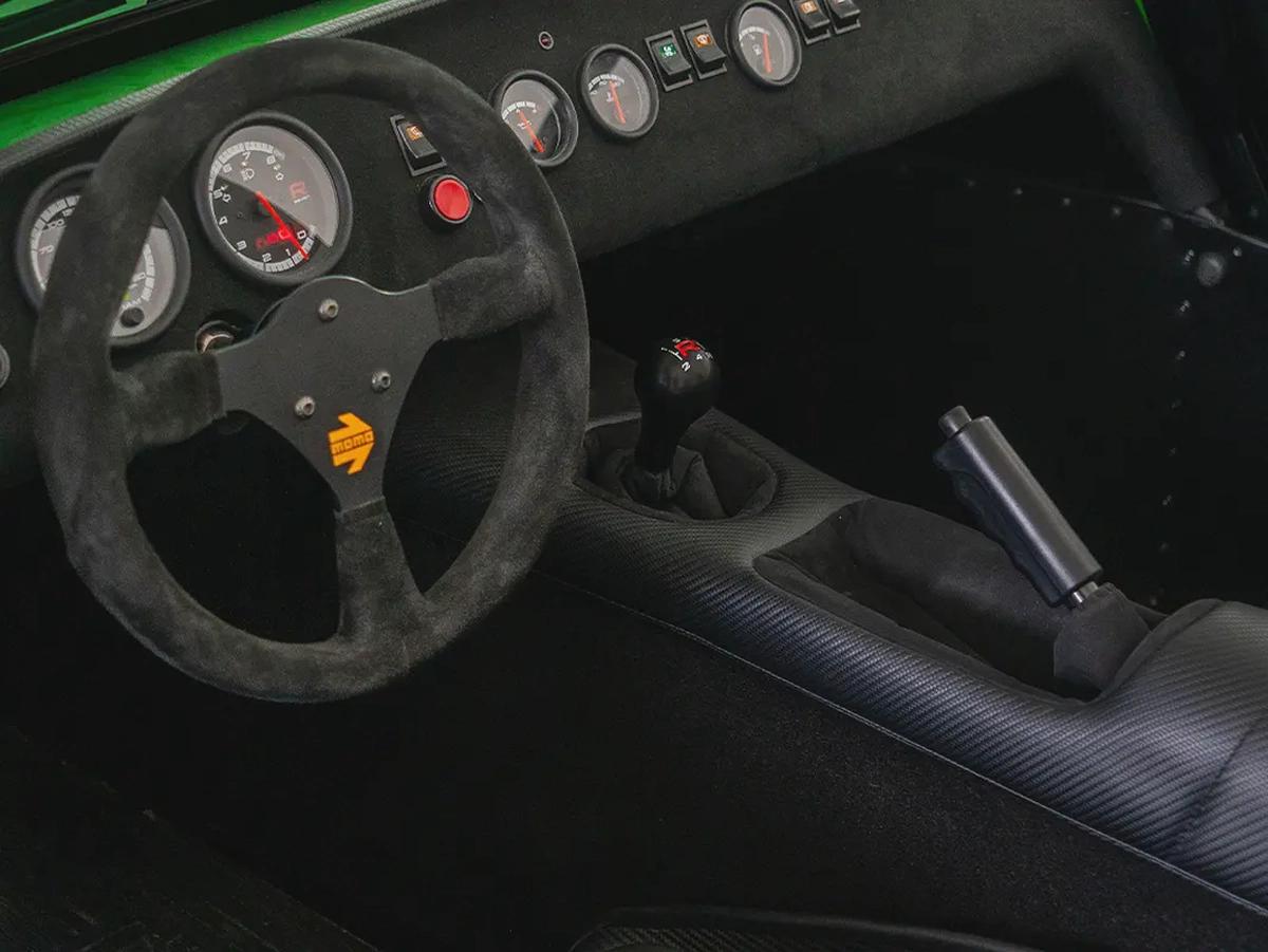 Cash: 249,000 AED | Caterham 340R / Bespoke High Option Order / Caterham Warranty-7-7
