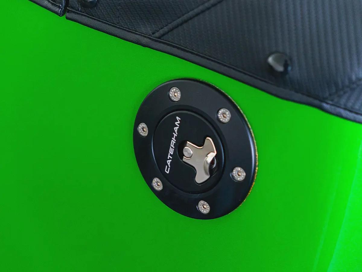 Cash: 249,000 AED | Caterham 340R / Bespoke High Option Order / Caterham Warranty-12-12
