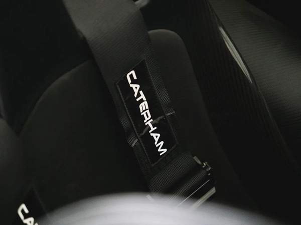 Cash: 249,000 AED | Caterham 340R / Bespoke High Option Order / Caterham Warranty