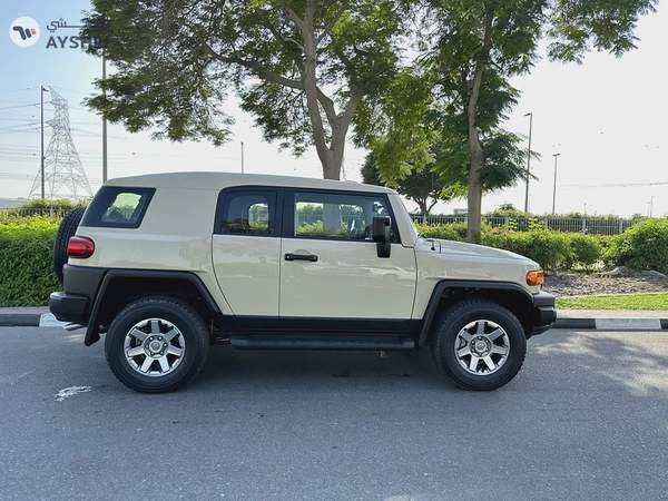 Toyota FJ Cruiser final Edition 06/1000 GCC Al futtaim