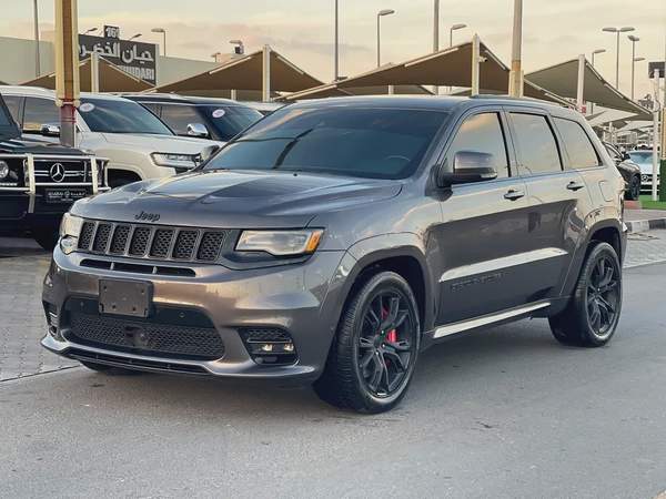جيب شروكي SRT2019 Jeep Cherokee Sport - American Specs - Excellent Condition