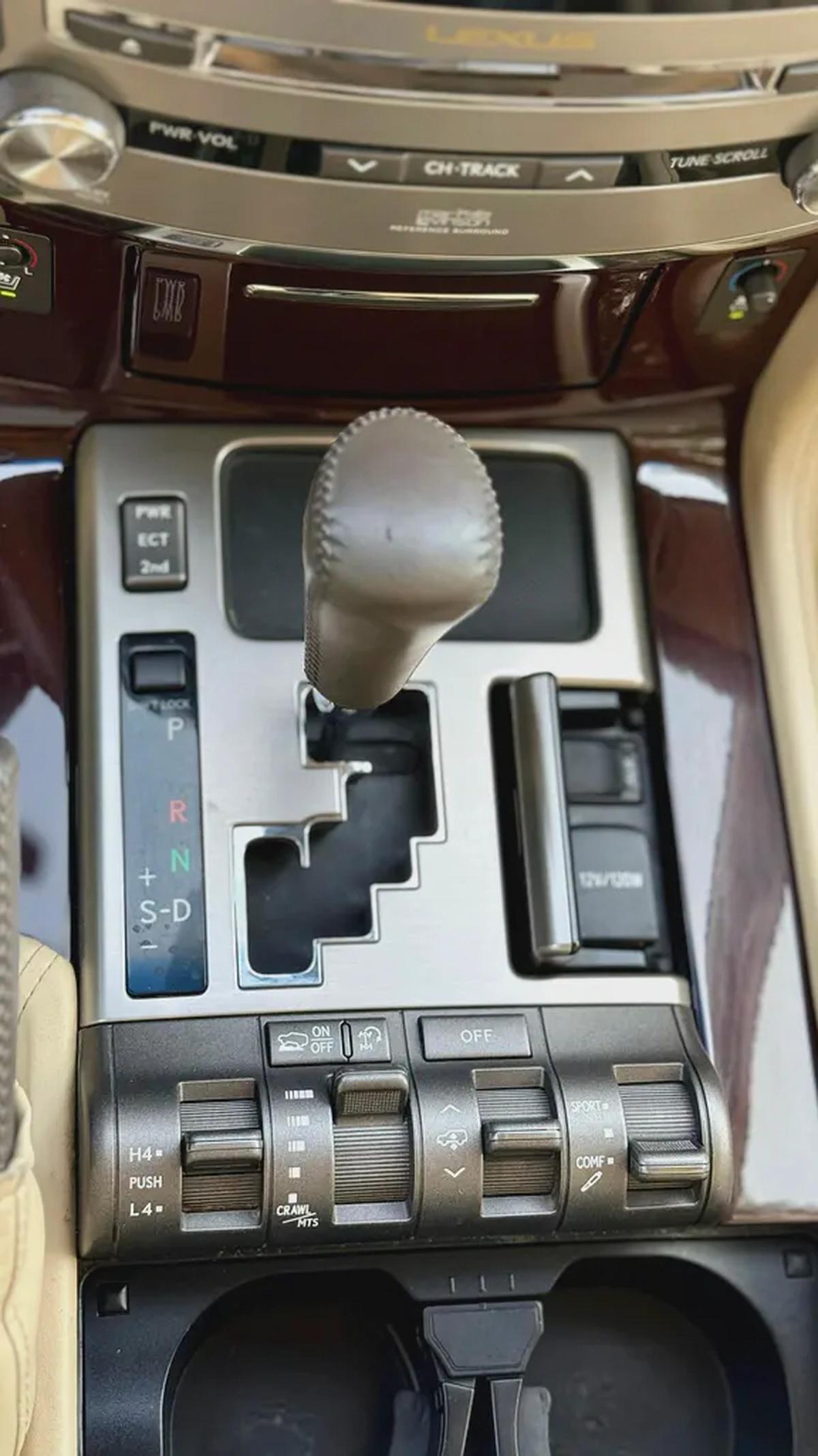 2013 Lexus LX570 | G.C.C Spec | First Owner-16-16