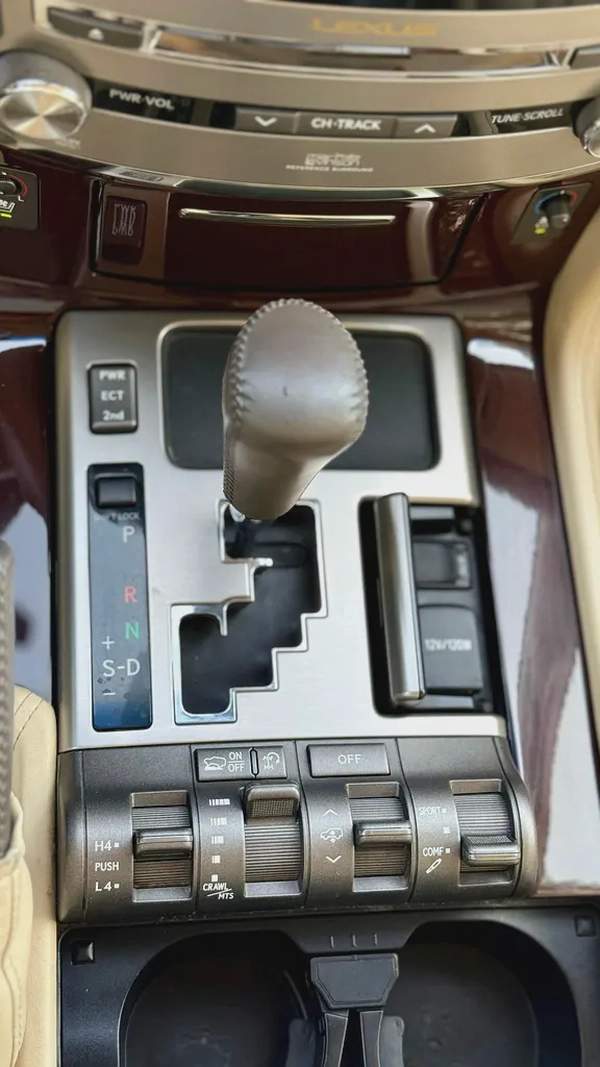 2013 Lexus LX570 | G.C.C Spec | First Owner