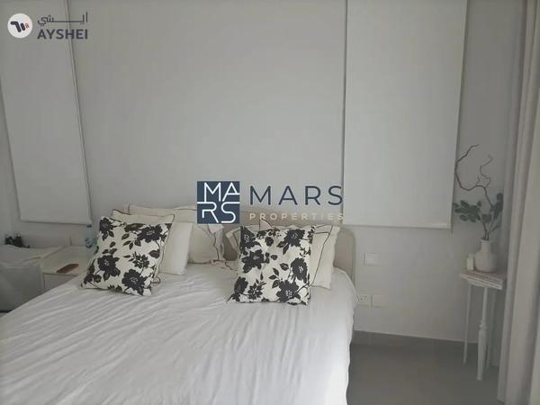 Corner Villa Ready To Move With Big Plot Size