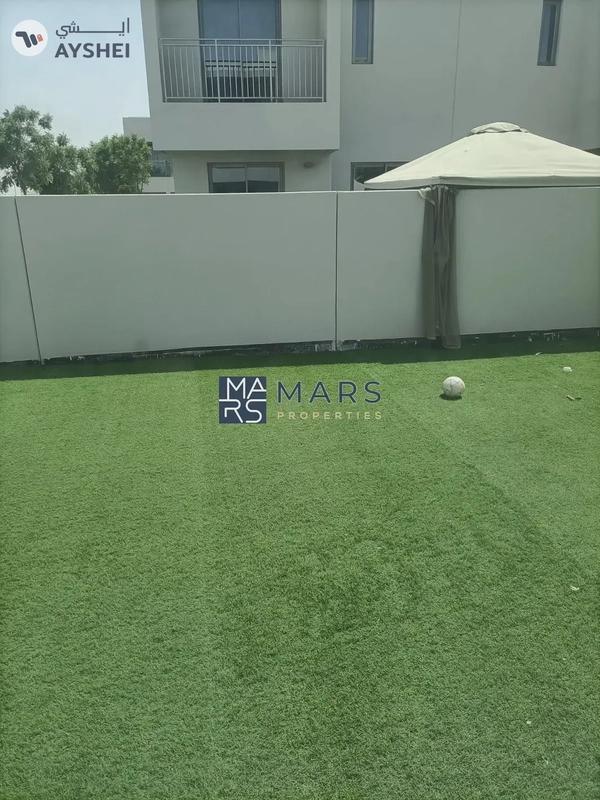 Corner Villa Ready To Move With Big Plot Size