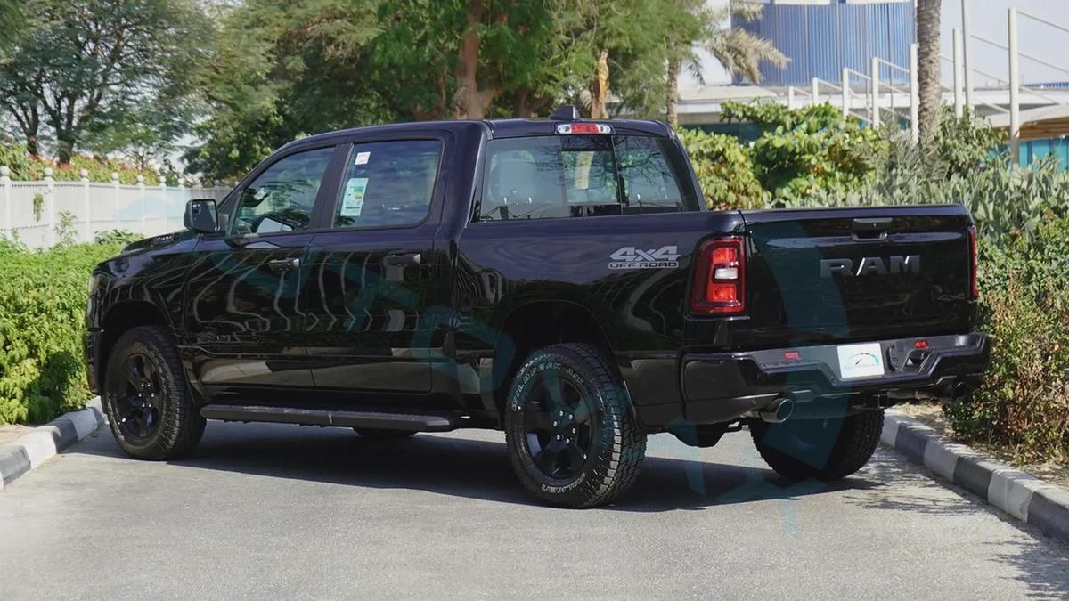 ( Only For Export ) 2025/2025 RAM 1500 Tradesman Hurricane SO 3.0TT Crew Cab 4X4 GCC BRAND NEW-4-4