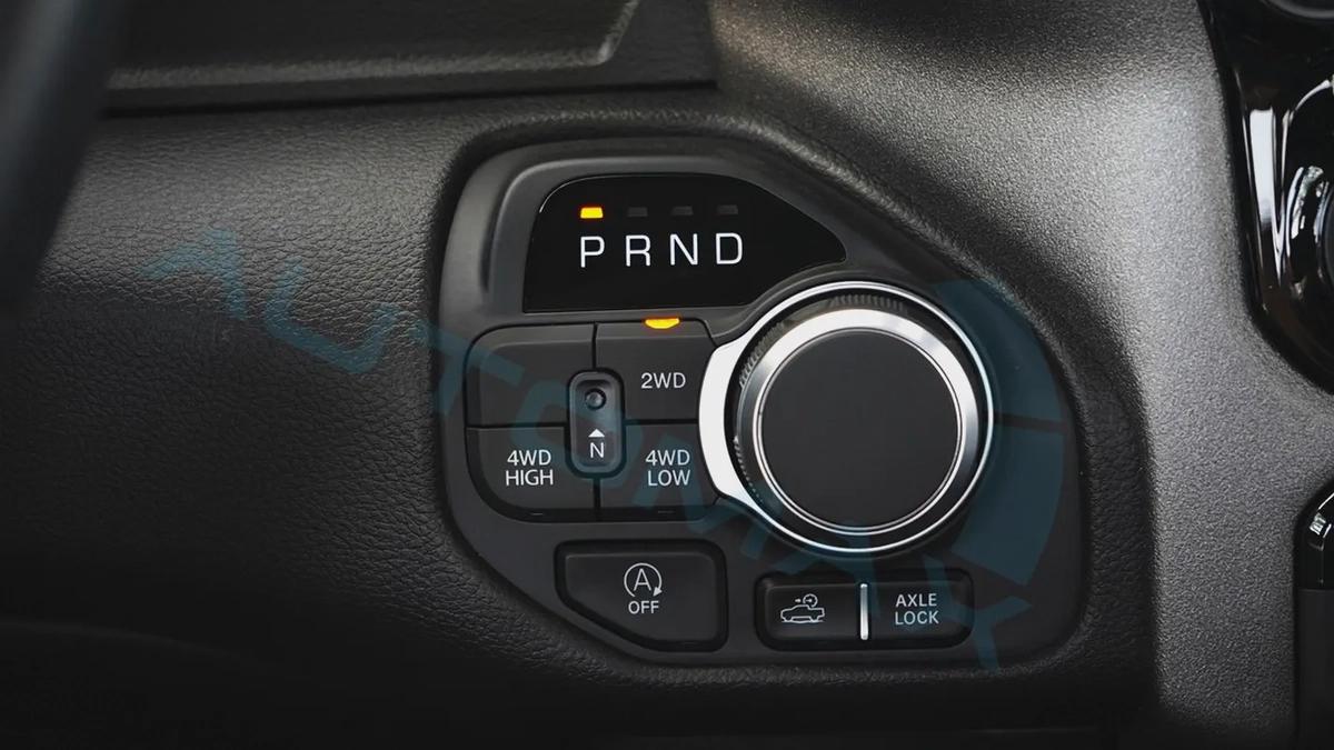 ( Only For Export ) 2025/2025 RAM 1500 Tradesman Hurricane SO 3.0TT Crew Cab 4X4 GCC BRAND NEW-14-14