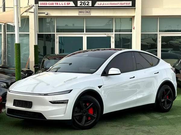 2025 Tesla Model Y Long Range | GCC Specs | Brand New