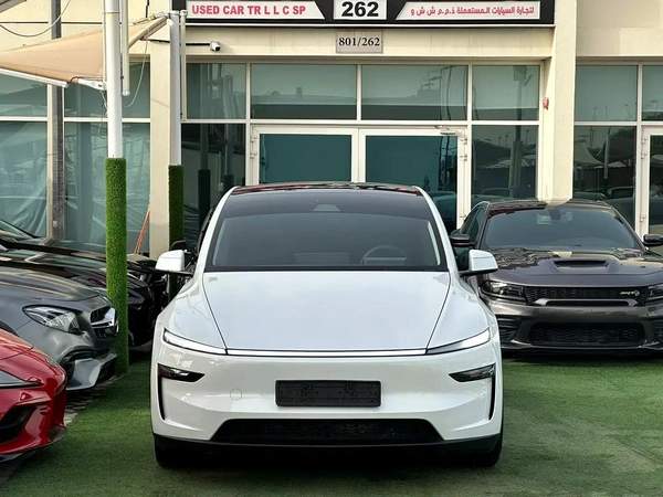 2025 Tesla Model Y Long Range | GCC Specs | Brand New