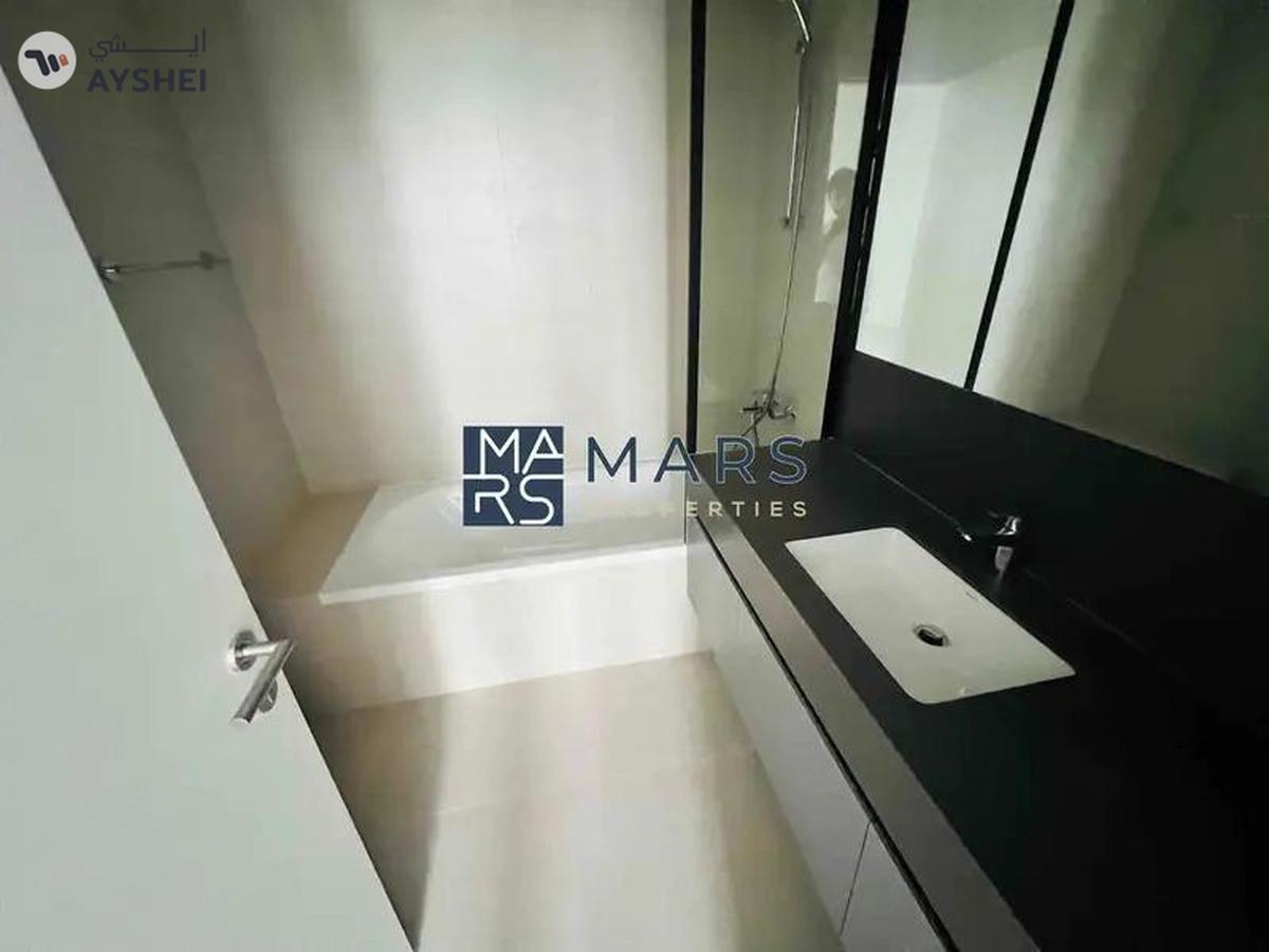 Brand New Villa in Luxury Community Ready To Move-8-8