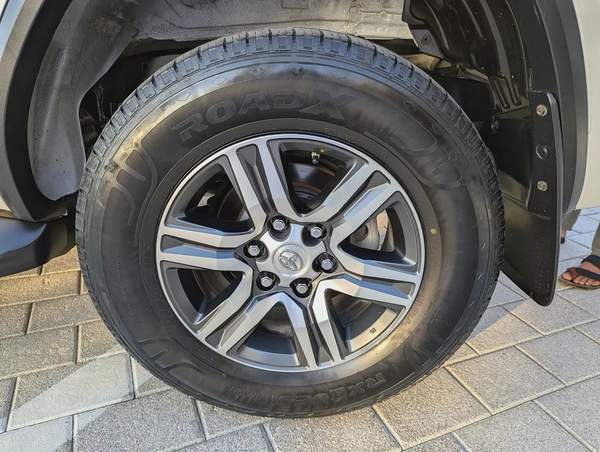 2023 Toyota Fortuner EXR - GCC Specs - Accident Free - Like New