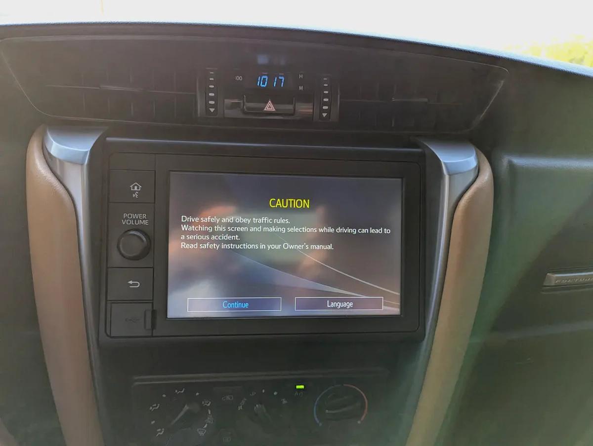 2023 Toyota Fortuner EXR - GCC Specs - Accident Free - Like New-12-12