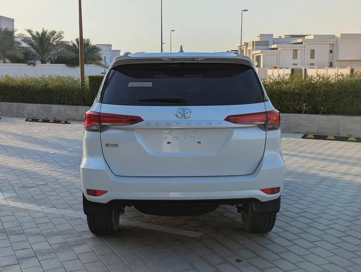 2023 Toyota Fortuner EXR - GCC Specs - Accident Free - Like New-17-17