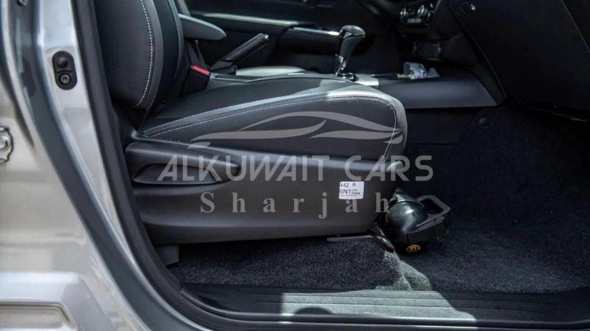 Toyota Hilux DC Adventure 2.8D AT 4×4 MY2024-1-1