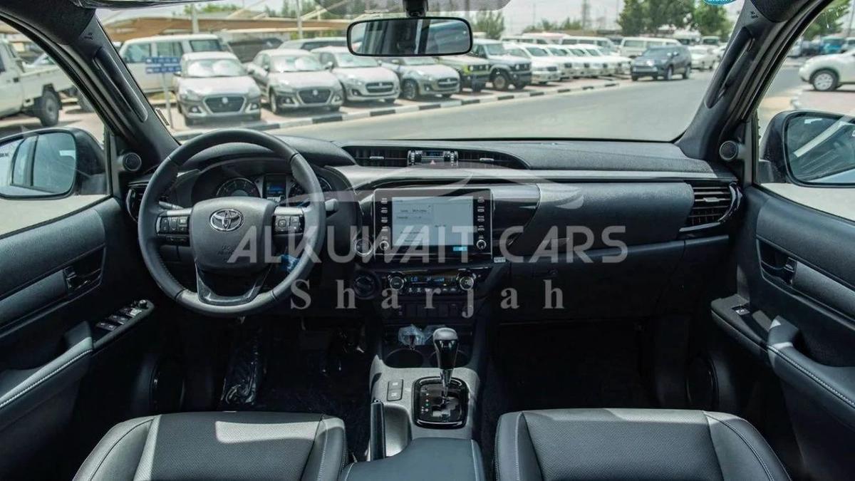Toyota Hilux DC Adventure 2.8D AT 4×4 MY2024-2-2
