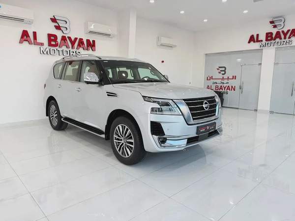 نيسان باترول بلاتينيوم V6 المسعود Nissan Patrol SE Platinum 2021 - GCC Specs - Excellent Condition
