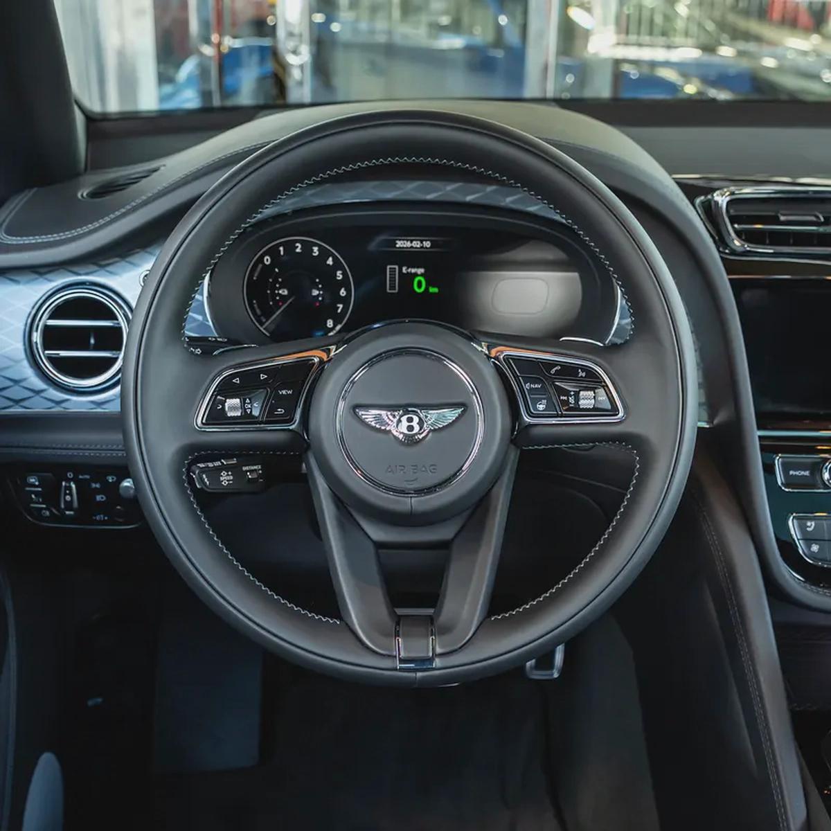2023 BENTLEY BENTAYGA S HYBIRD DONE ONLY 18,000KM-10-10