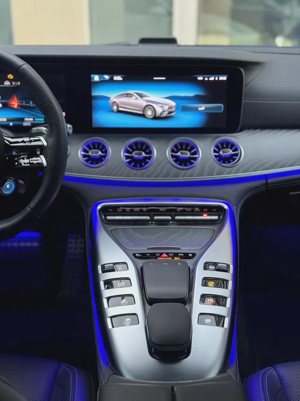 Mercedes Benz GT43 AMG 4MATIC plus 2024 Low mileage under warranty-14-14