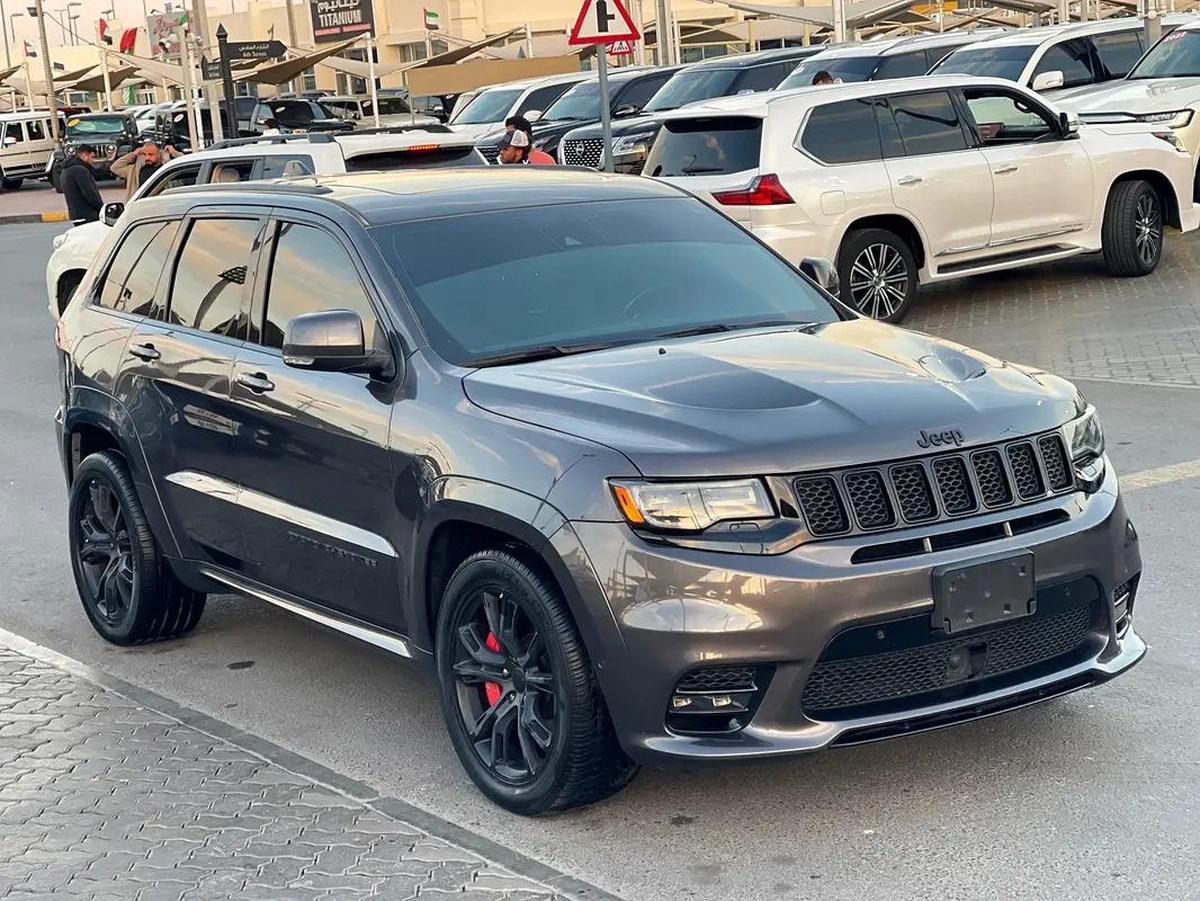 جيب شروكي SRT2019 Jeep Cherokee Sport - American Specs - Excellent Condition-15-15