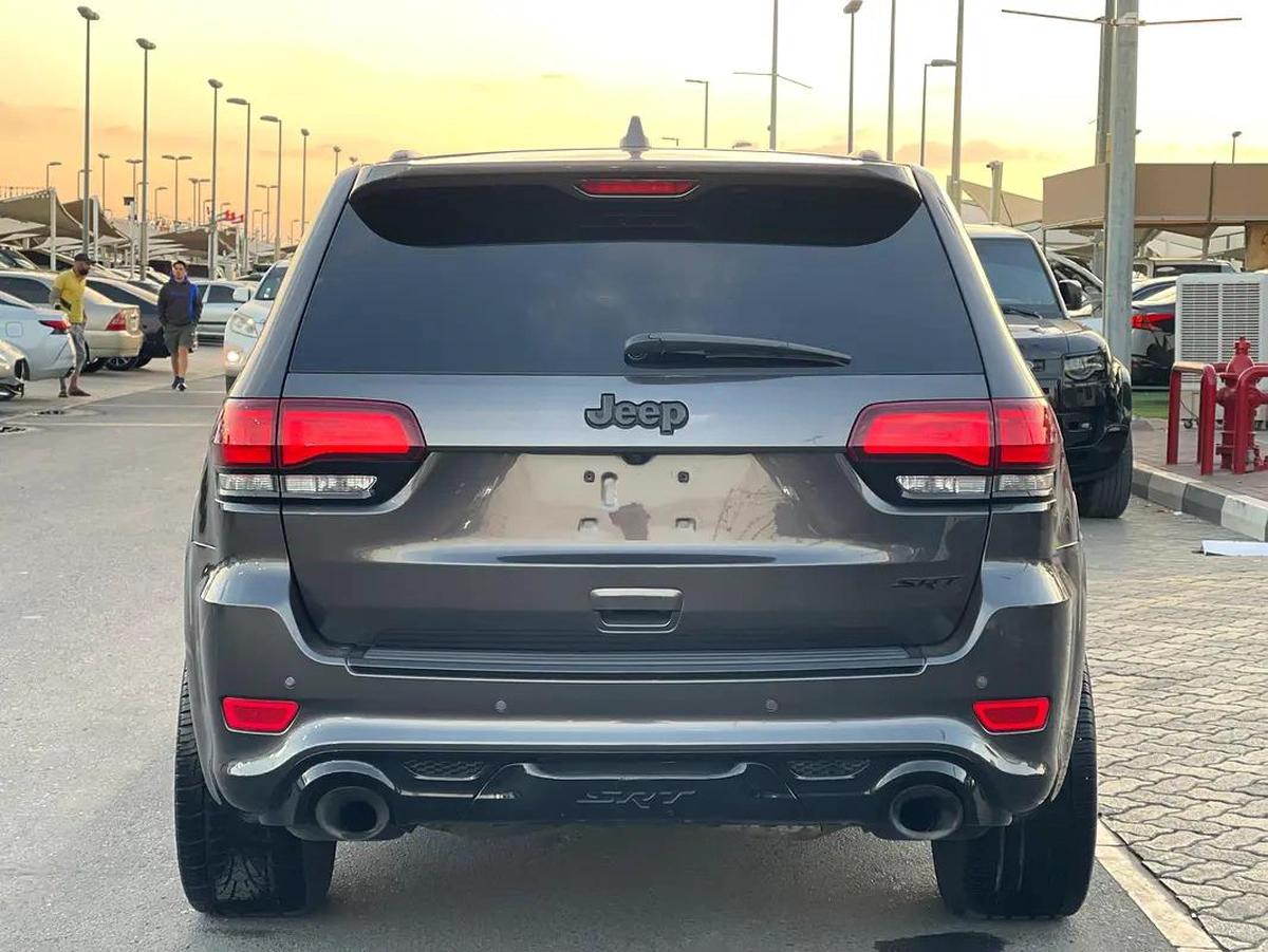 جيب شروكي SRT2019 Jeep Cherokee Sport - American Specs - Excellent Condition-12-12
