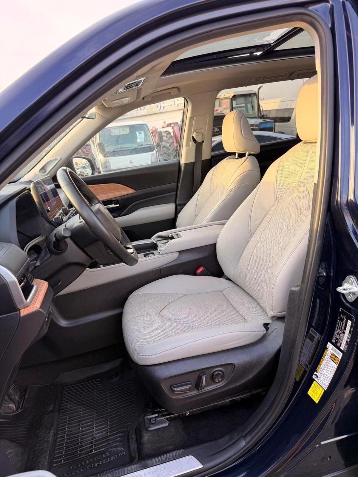 Toyota Grand Highlander Hybrid XLE Full option panoramic, 360 camera 2024-6-6