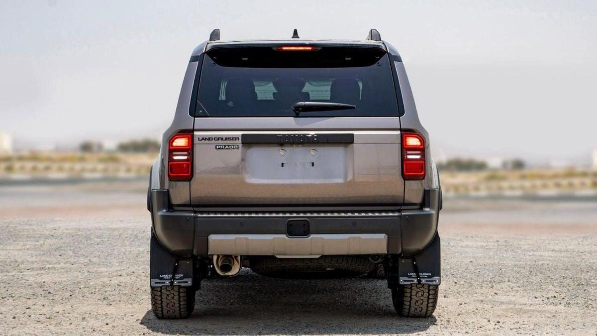 Toyota Prado First Edition-7-7